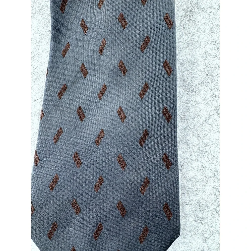 Armani Collezioni Jacquard Geometric Pointed Silk Necktie Men's Gray Luxury